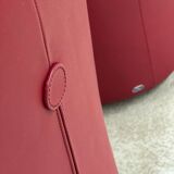 Fauteuil à roulettes en cuir rouge, maison de sede. (prix pour un)