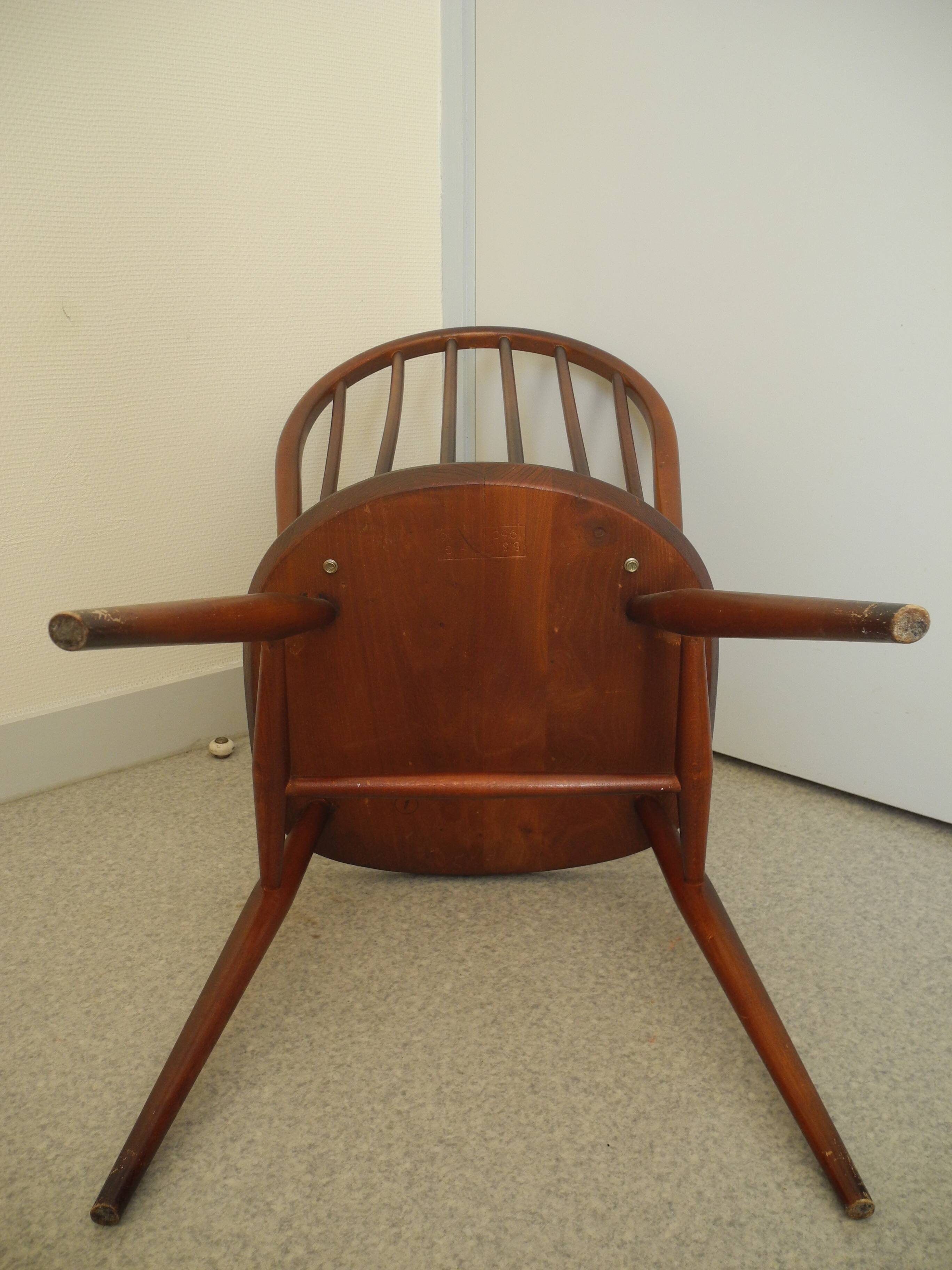 pair of Ercol Windsor BSHG 1960 2056 vintage decor dining chairs 60s