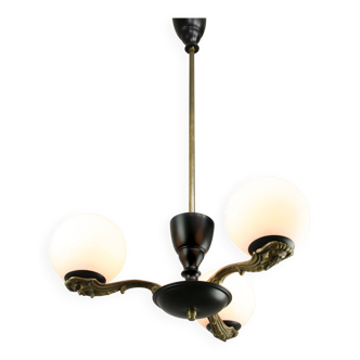 Lustre Art Déco en laiton et opaline, 1930