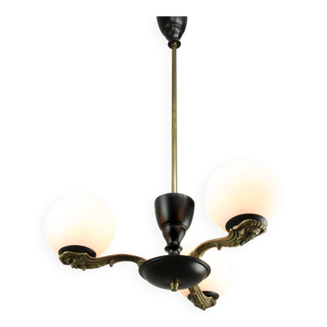 Lustre Art Déco en laiton et opaline, 1930