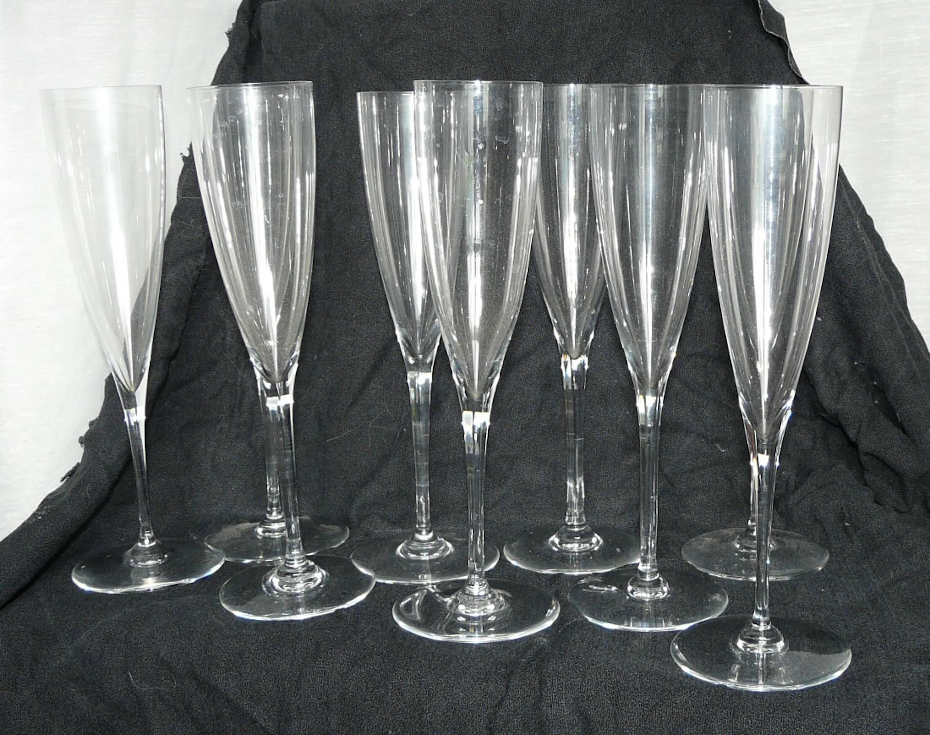 Set of 10 BACCARAT Dom Pérignon crystal Champagne flutes