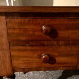 Bureau ancien en acajou dessus cuir