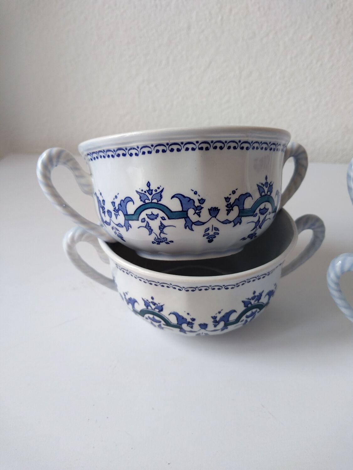 Set of 4 large cups with sky blue handles with Royal navy blue decoration signed salins Ségur ceramic France