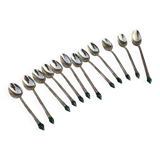 Set of boxed silver teaspoons