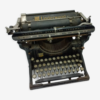 Machine à écrire ancienne Underwood