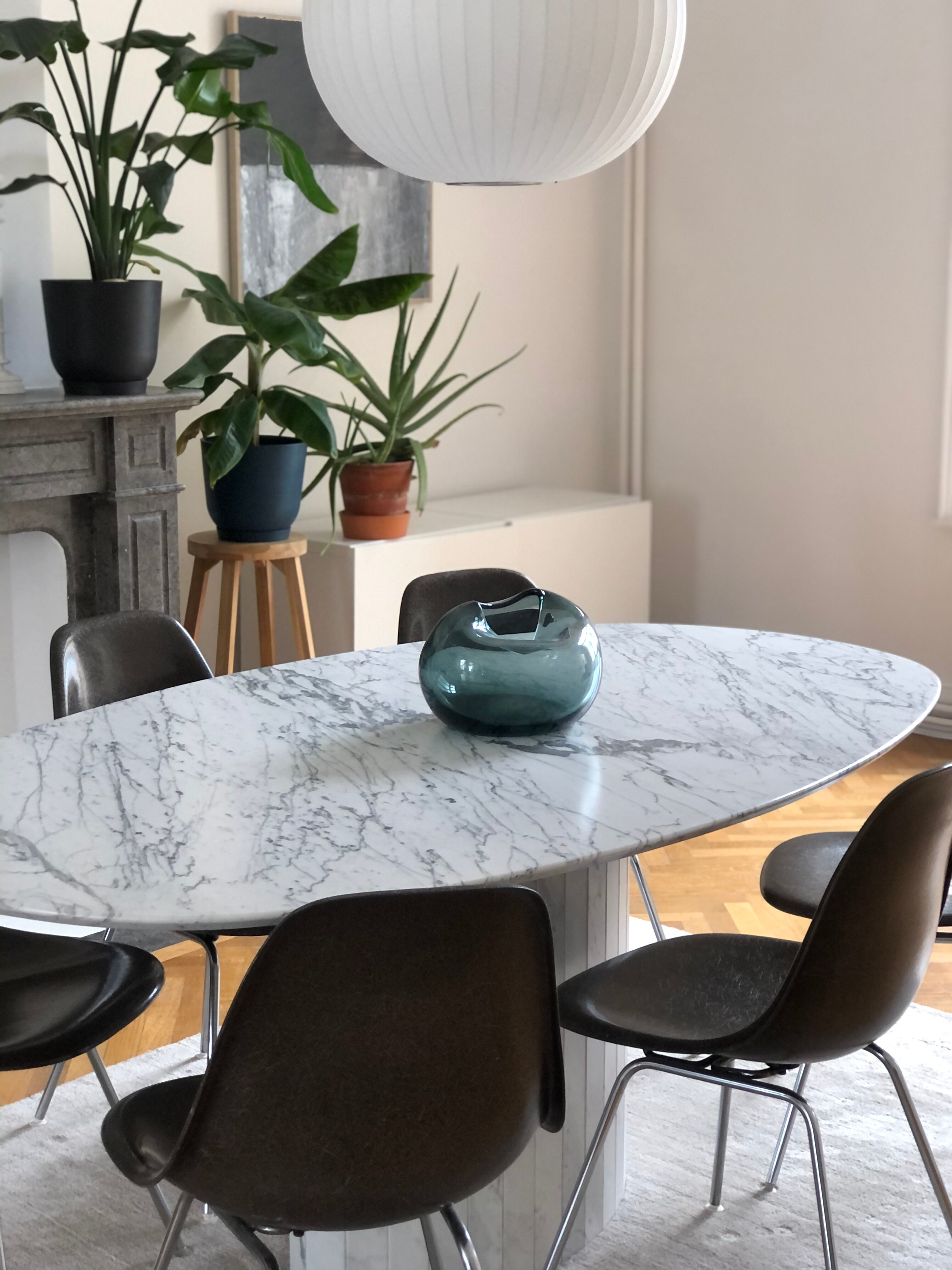 Table marbre arabescato Italie vintage