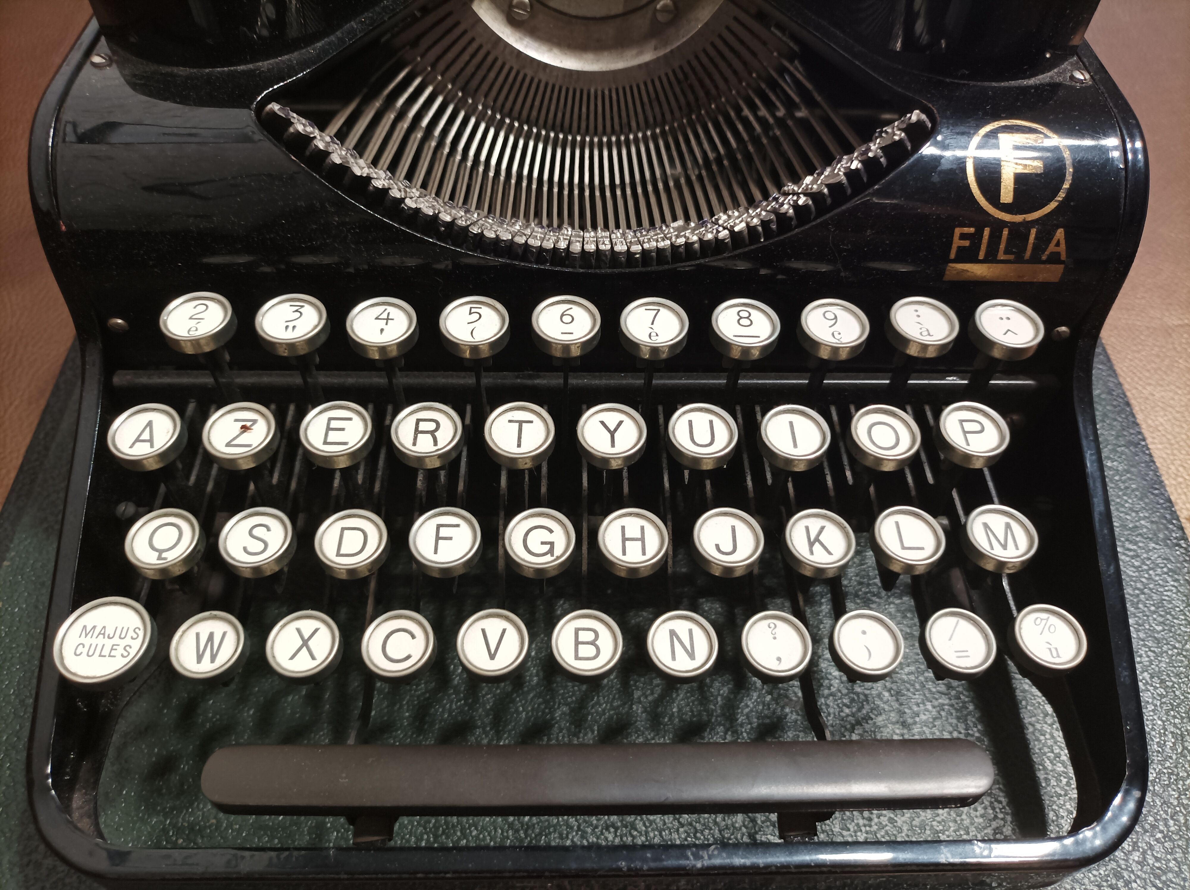 Olympia model Filia, typewriter 30s/40s Functional