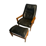 Scandinavian armchair and footrest in teak and leather 1960