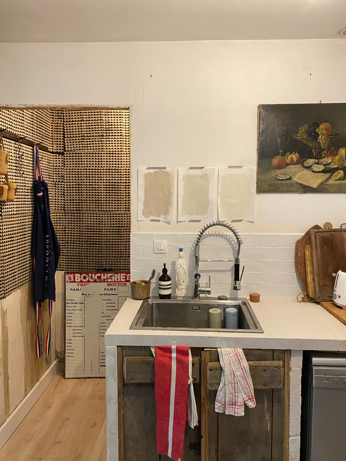 Portraits of young people oil on canvas signed 1914