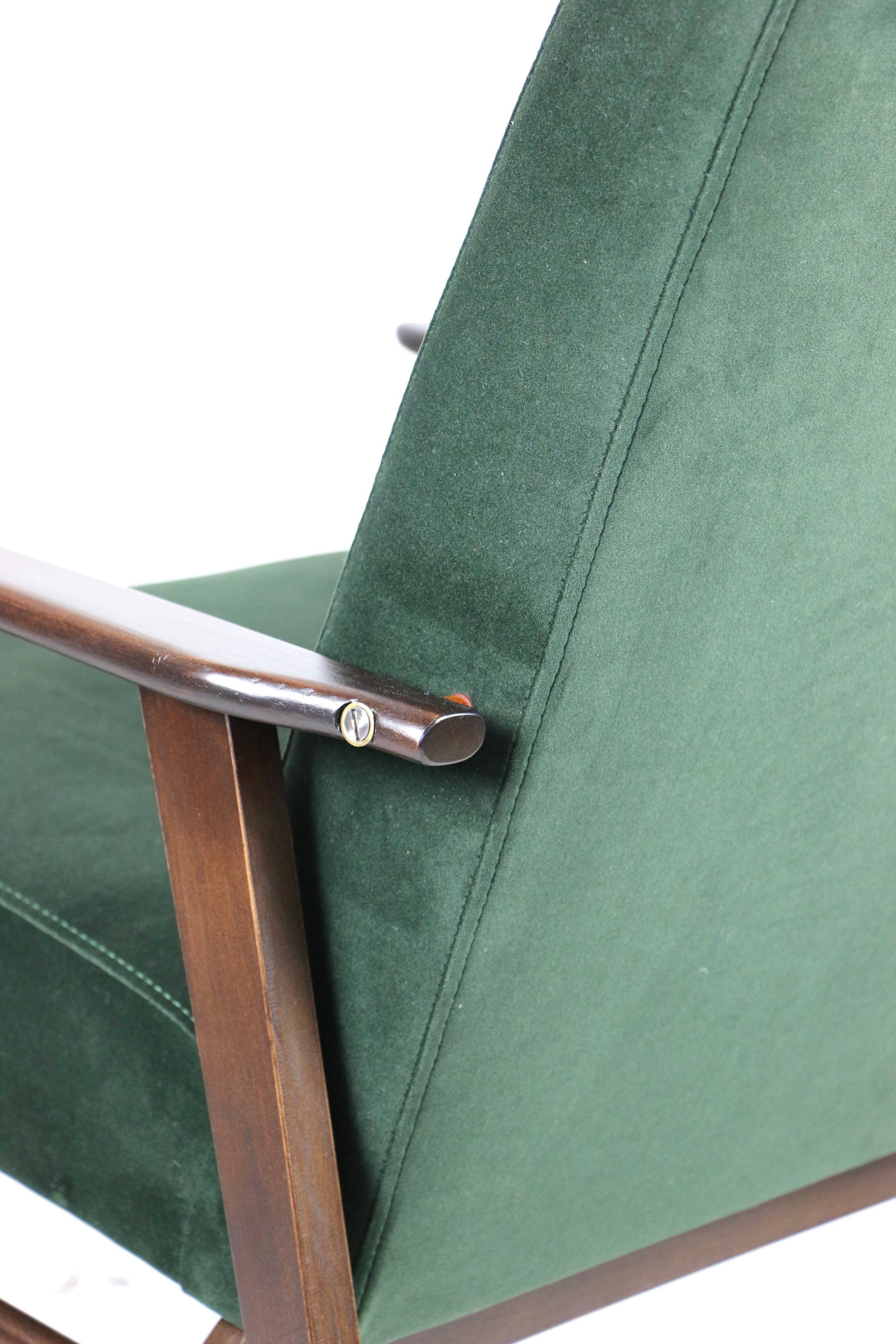 Fauteuil vert années 1970