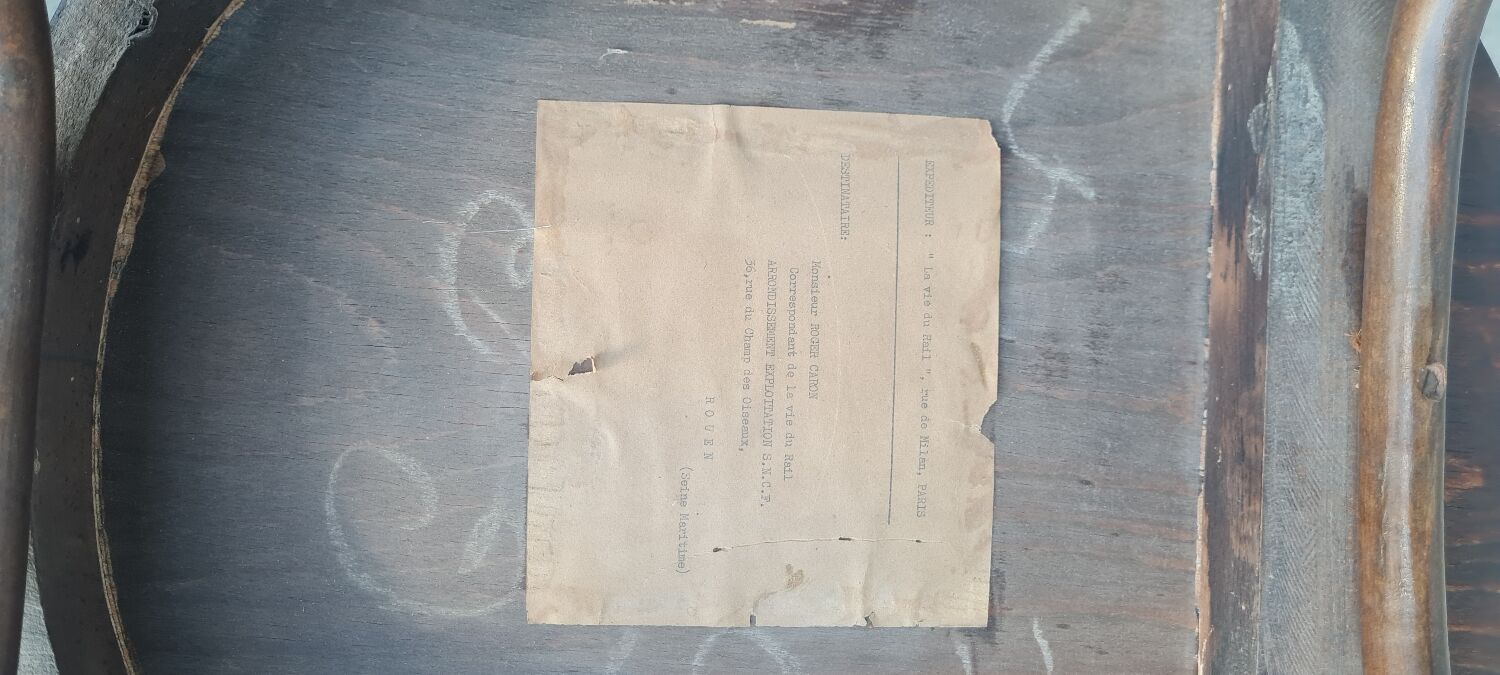 Set of 6 thonet bistro chairs