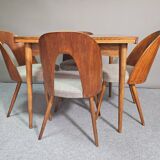 Chaises conçues par Antonín Šuman pour Tatra Nabytok, Tchécoslovaquie des années 1960.