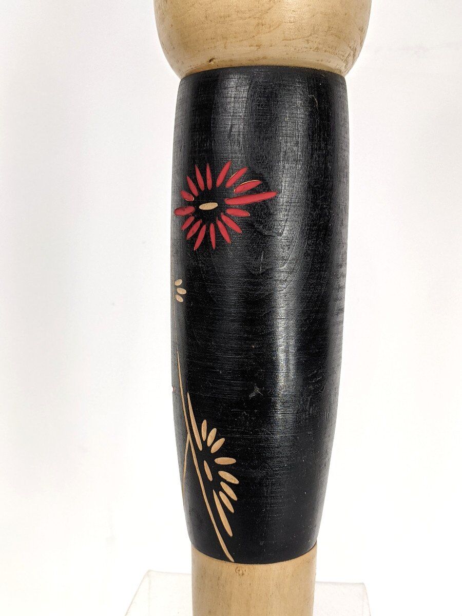 Kokeshi doll plum blossom by master Sato Suigai (Japan 1920 - ?)