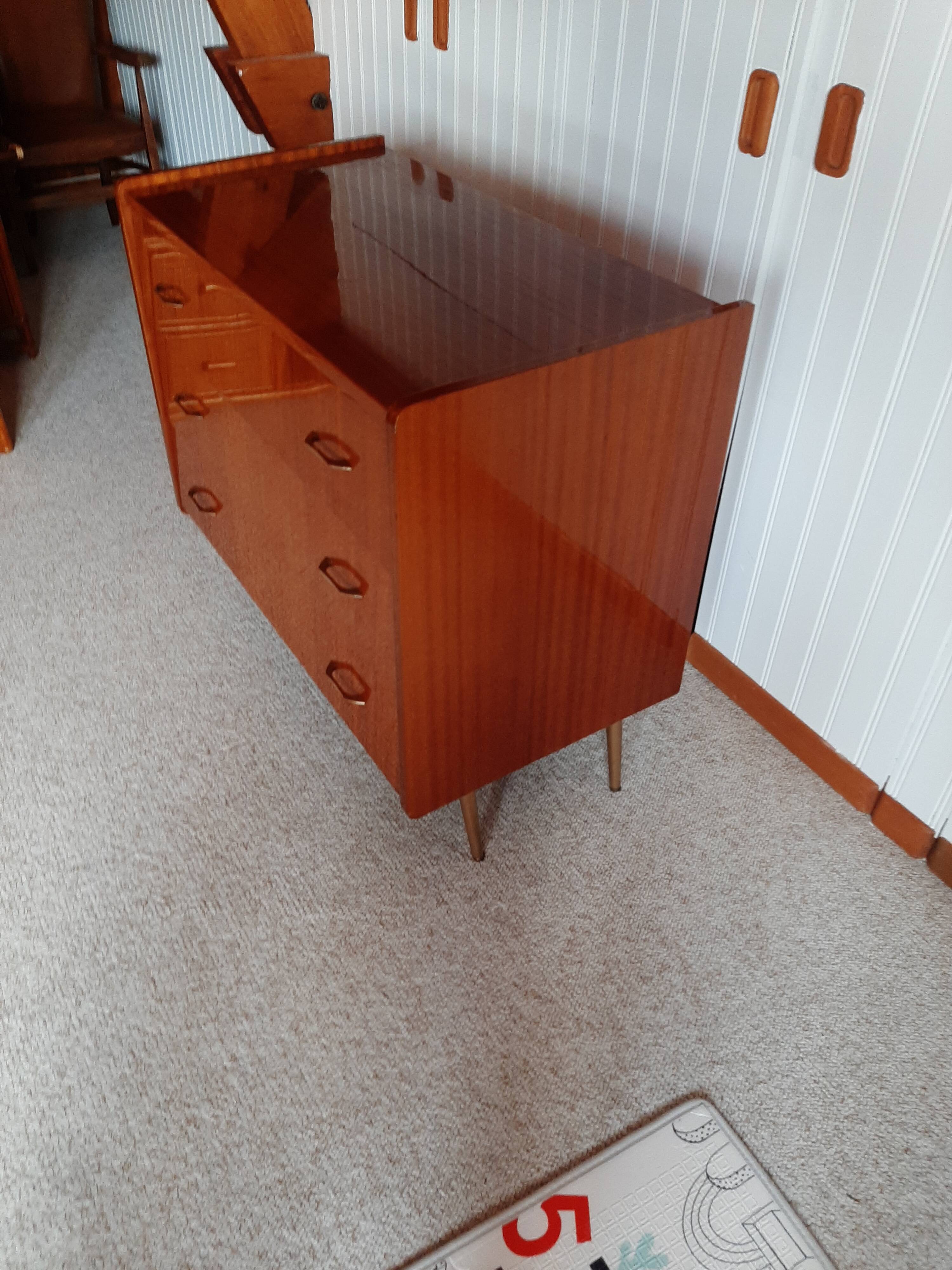 Vintage chest of drawers 3 drawers - varnished teak - Scandinavian style - retro patterns - 60s