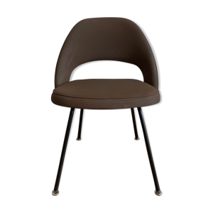 Chaise Conference d'eero