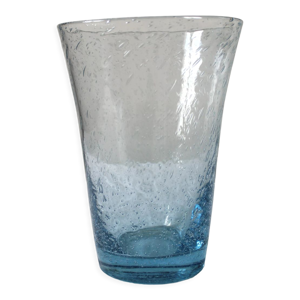 Vase en verre soufflé bullé bleu