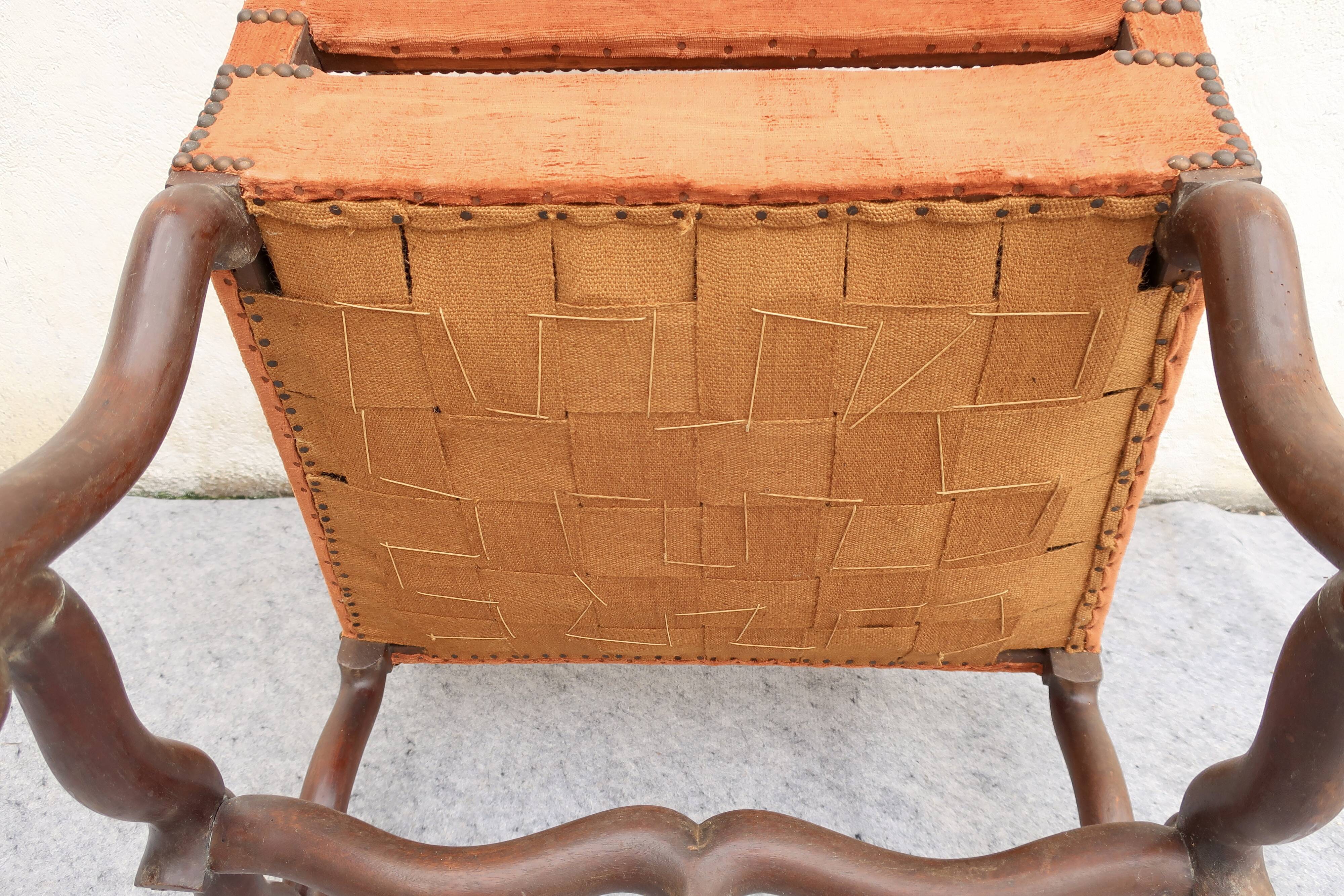 Vintage "sheep bone" armchair, Louis XIII style, walnut.