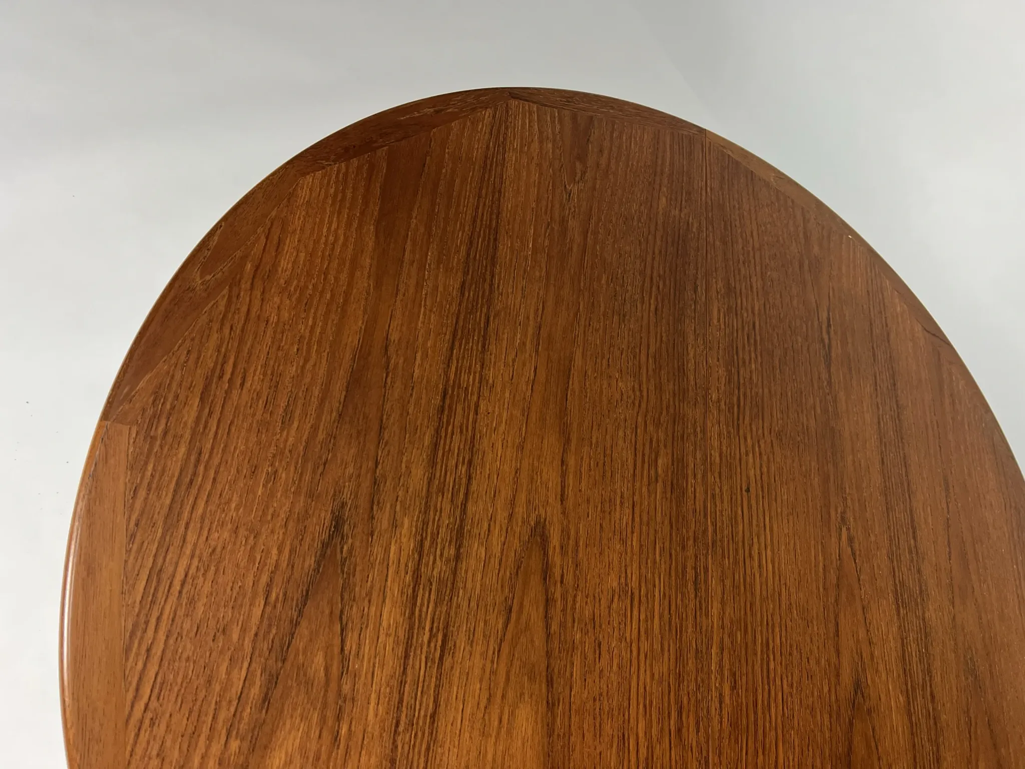 Danish teak dining table round vintage mid-century design VV Mobler