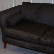 Canapé trois places Art Déco cadre bois dur clair