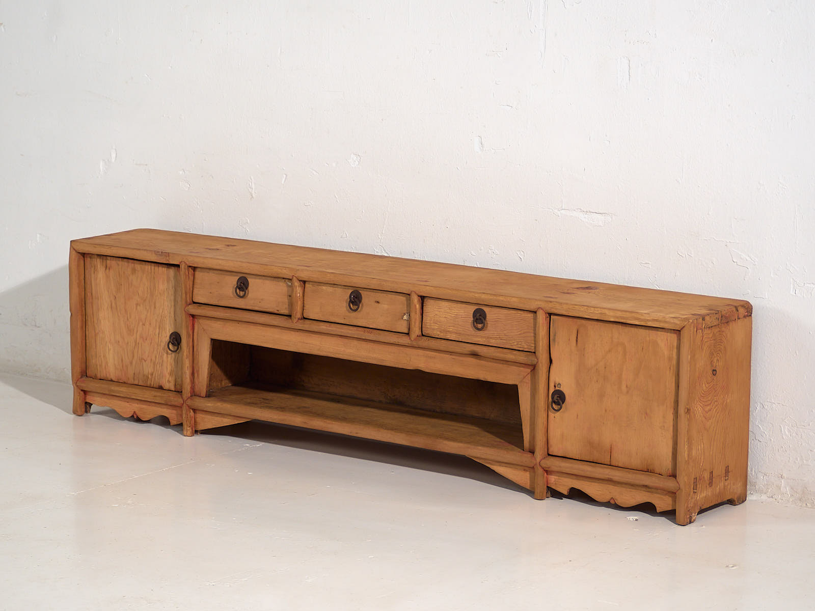 Petit meuble TV ancien (c.1900)