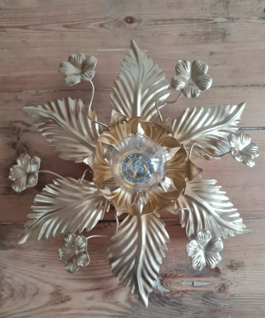 Golden brass flower wall lamp