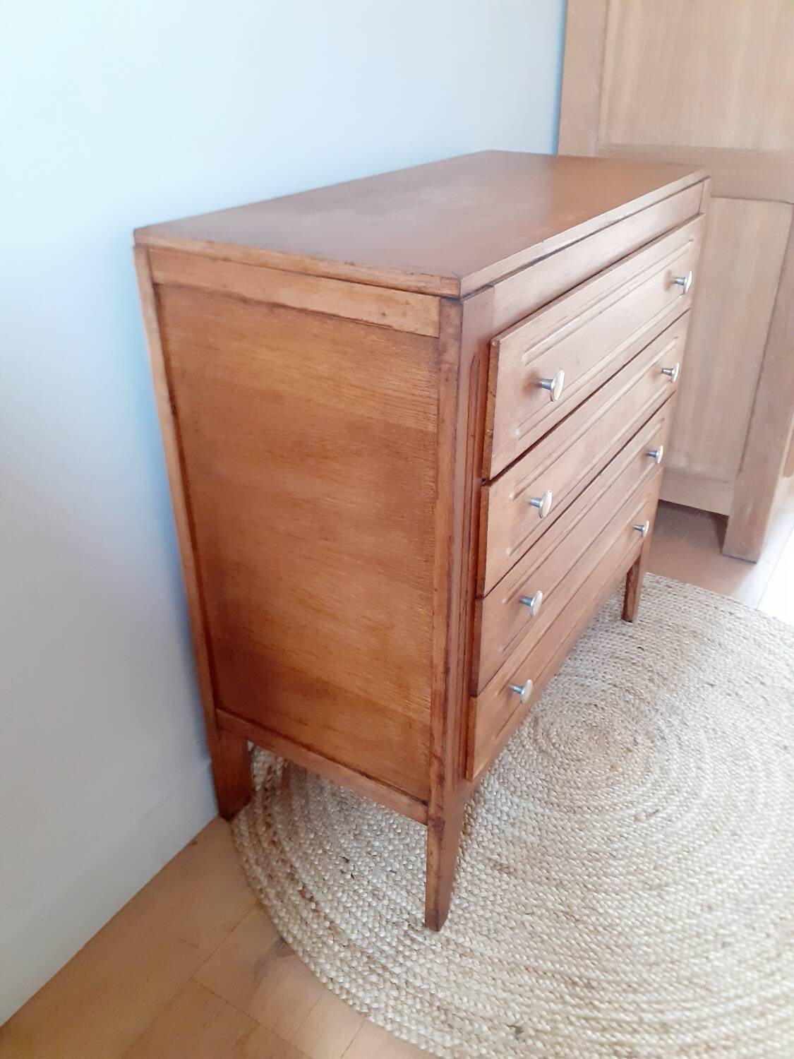 Vintage oak chest of drawers