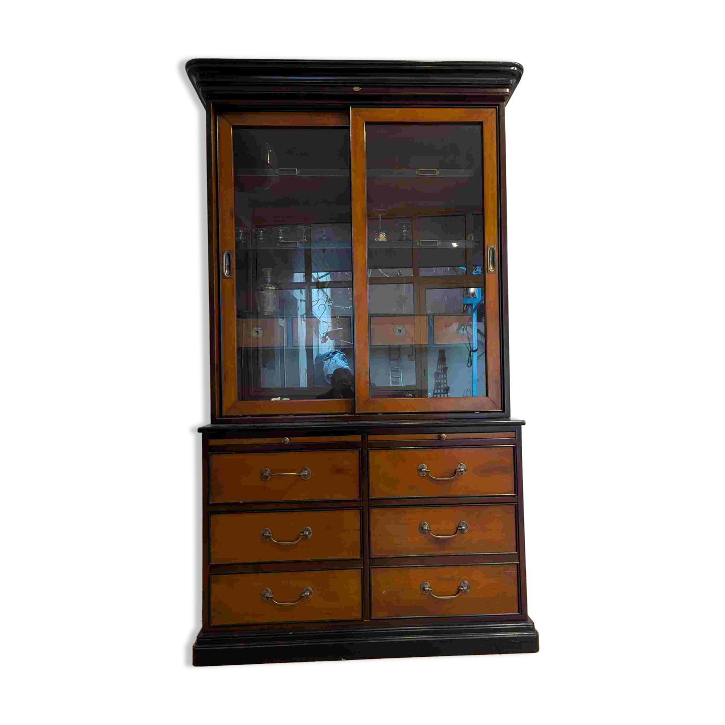 Dresser by Mare per Terram by Land and by Sea