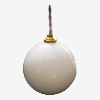 Suspension ancienne opaline blanche globe 1930