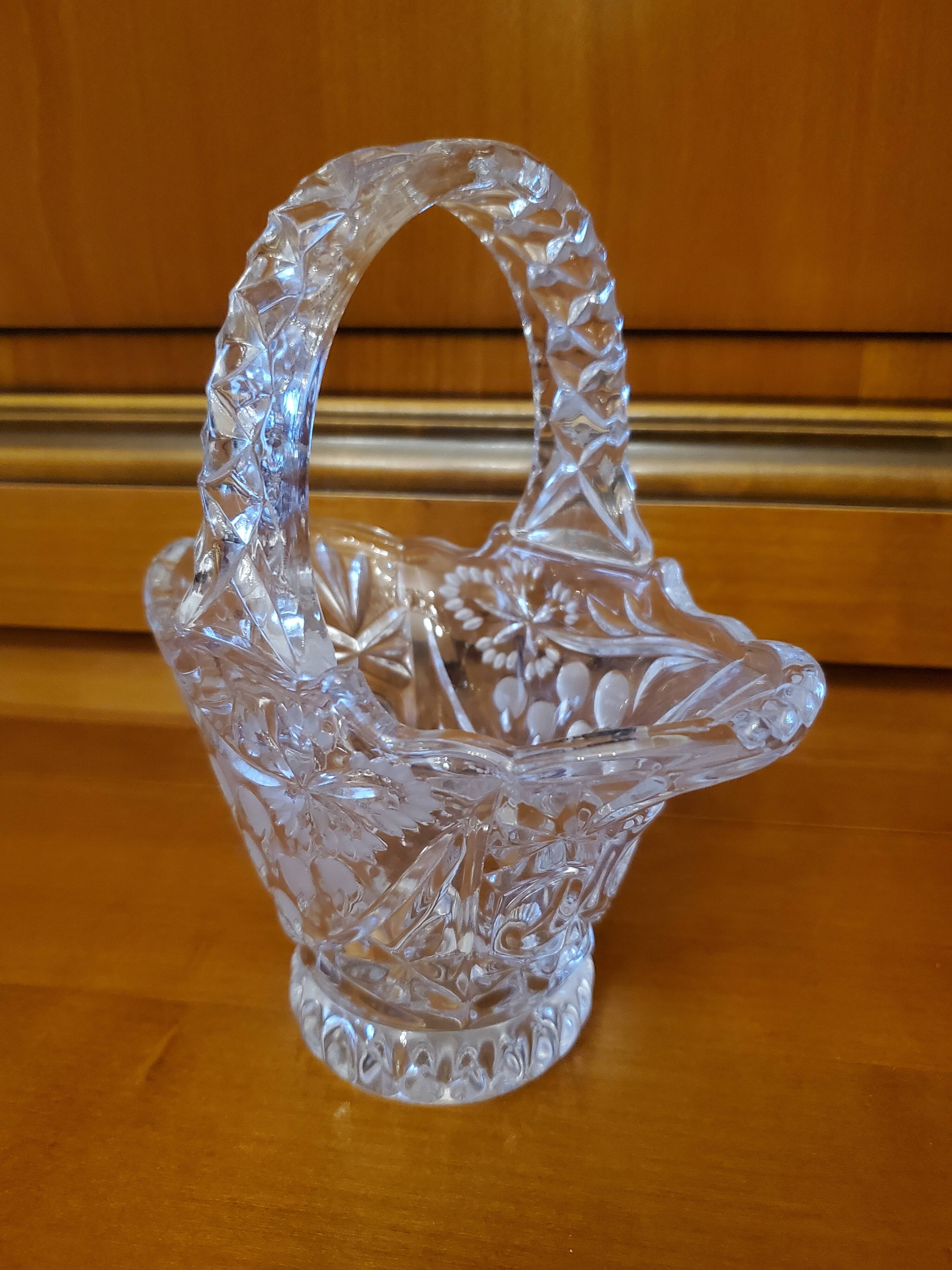 Crystal basket