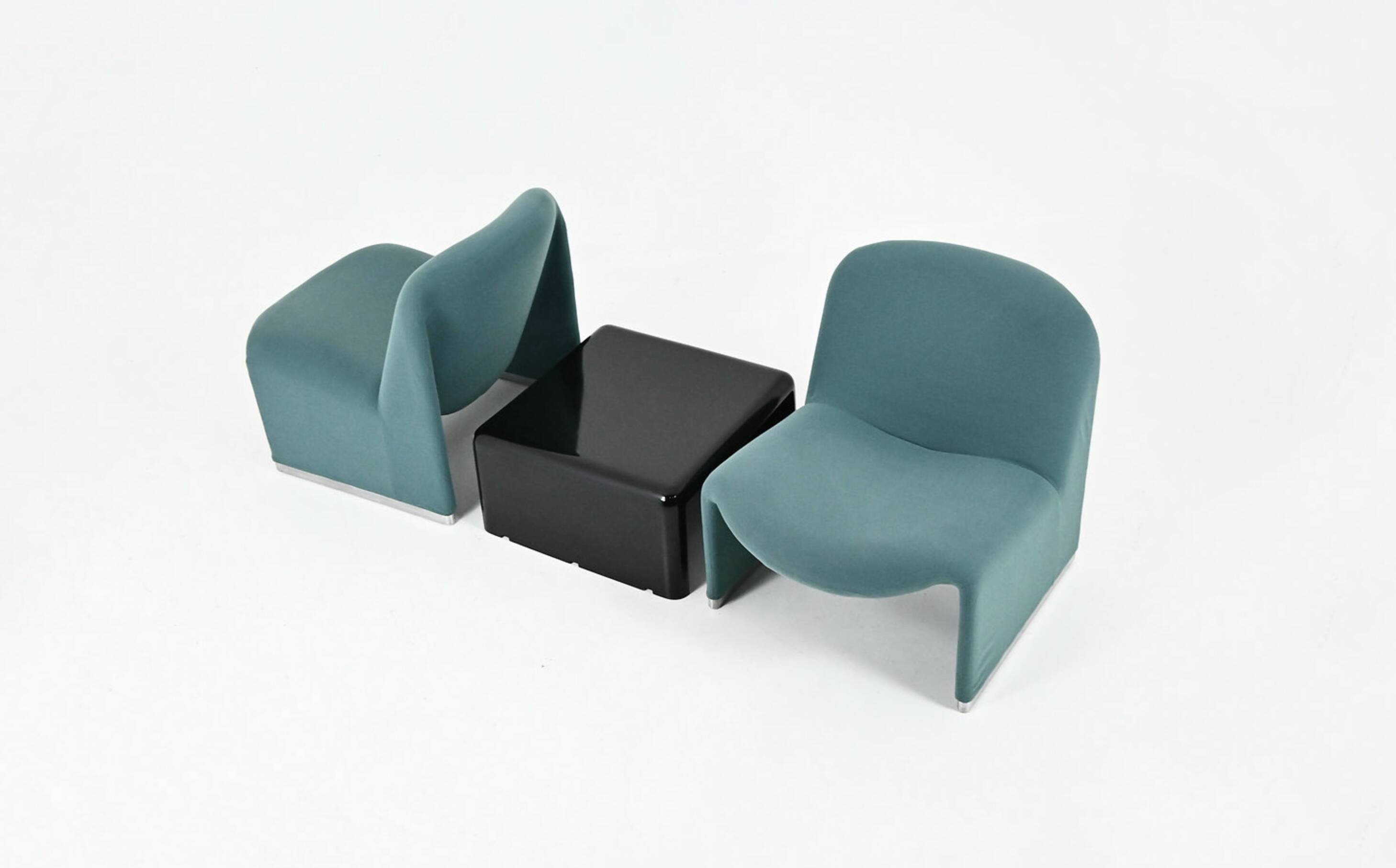 Chairs + Alky table by Giancarlo Piretti for Anonima Castelli, 1970s