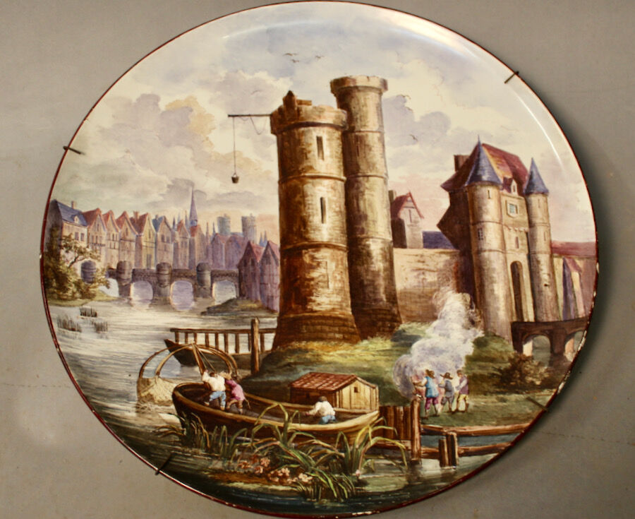 Plat En Faïence Creil Et Montereau