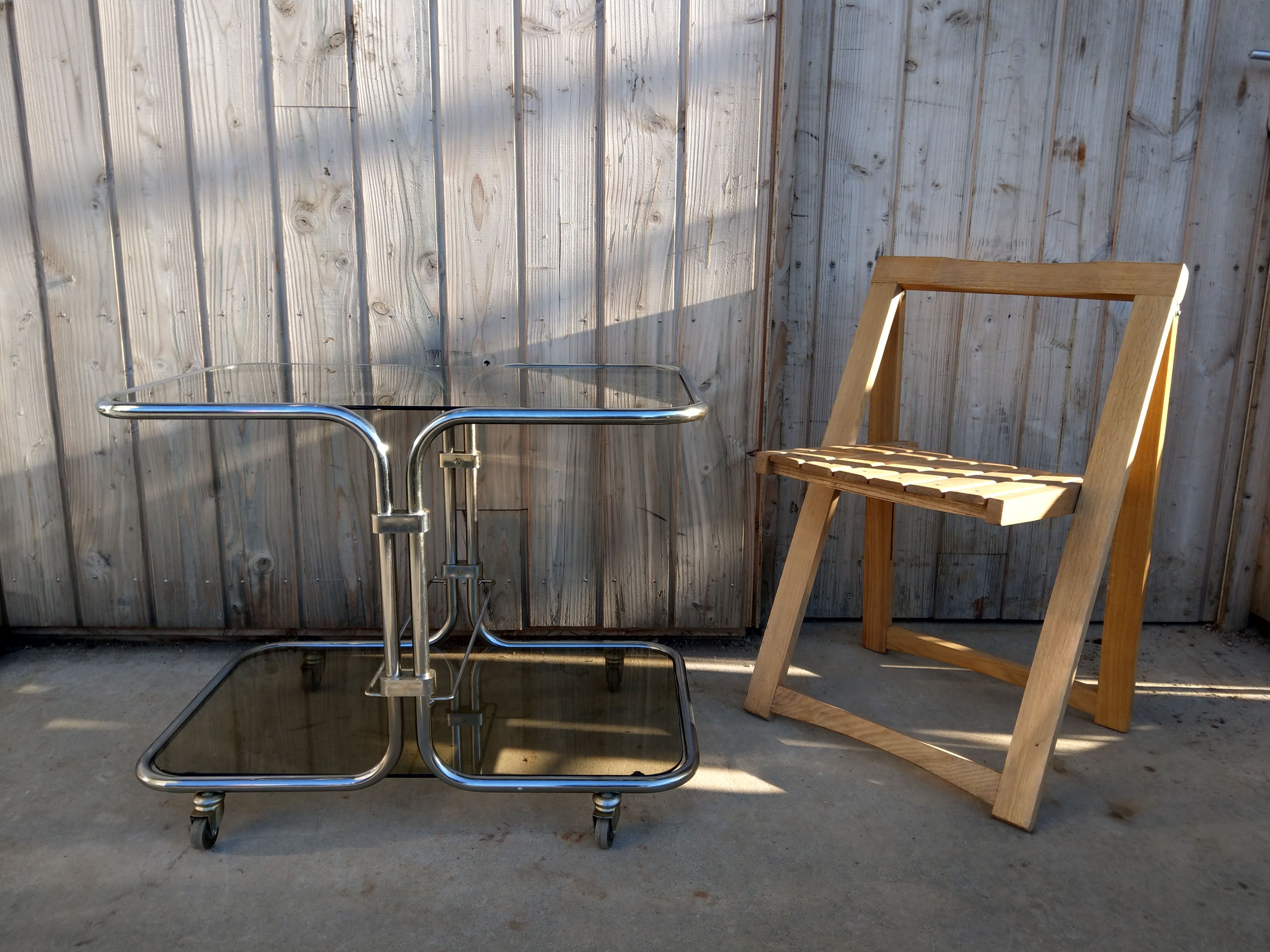 Serving table 70s