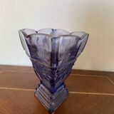 Diamond-shaped vase