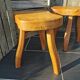 Paire de tabourets tripodes
