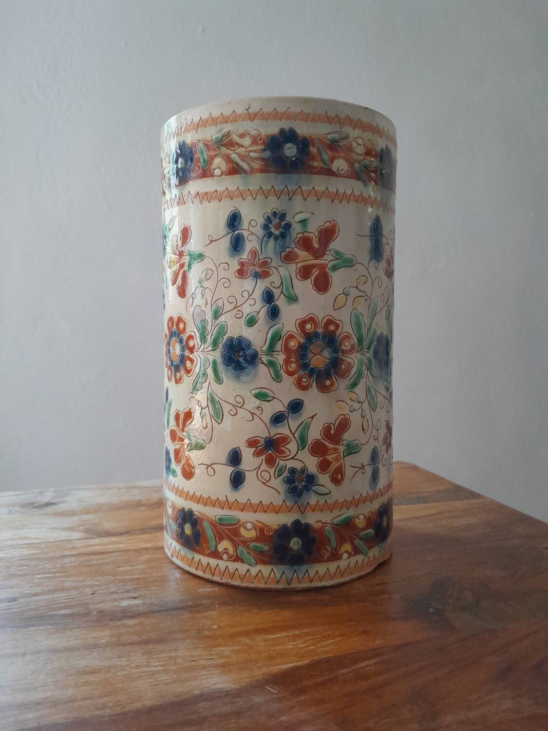 Antique cylindrical vase