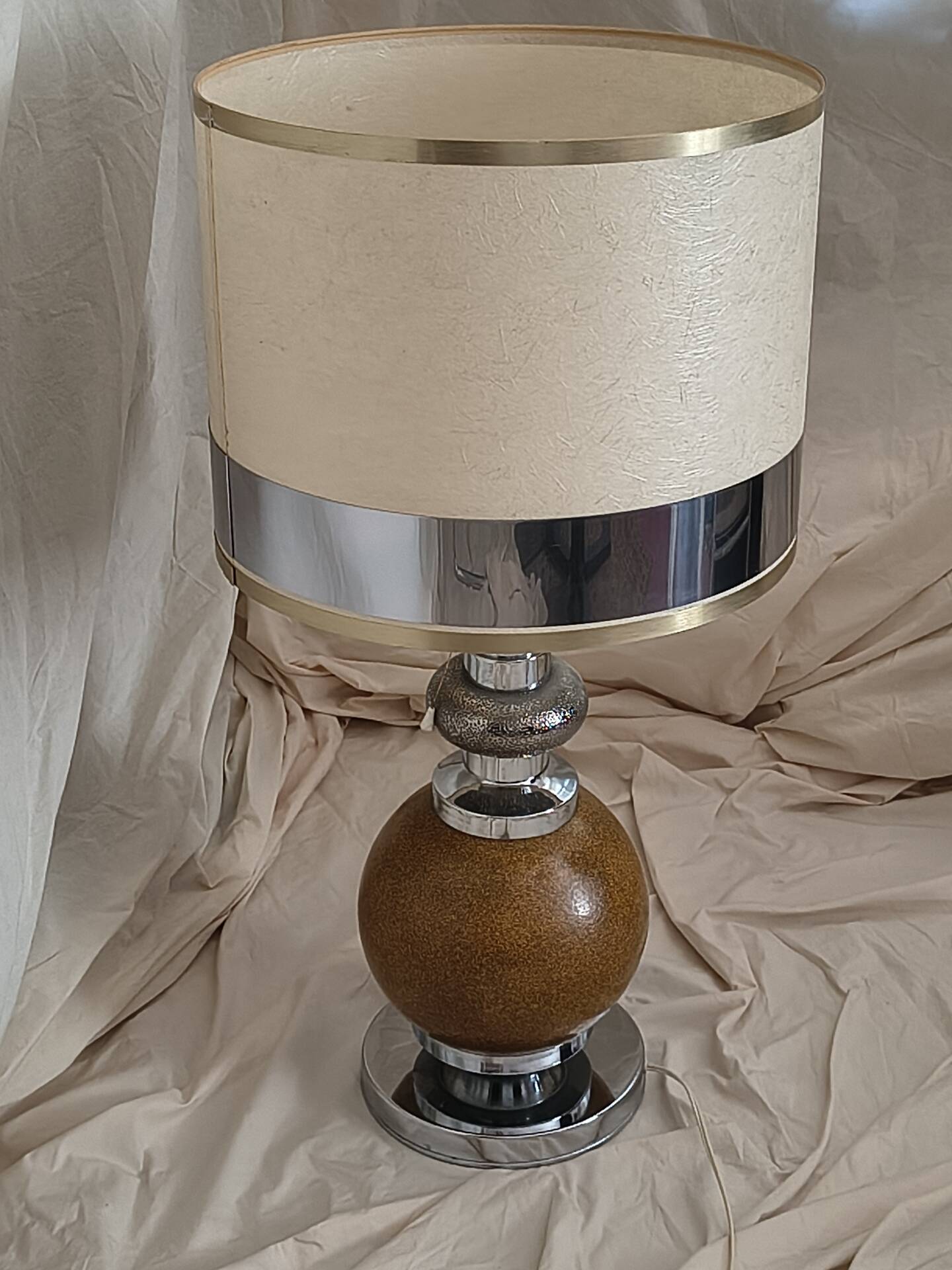 Vintage 1970 metal and ceramic lamp