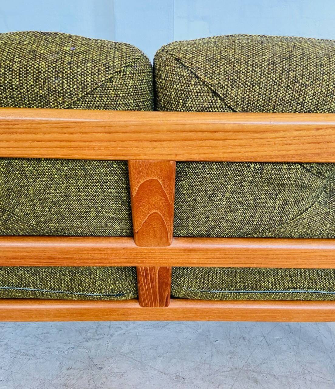 Canapé 2 personnes vintage rétro danois du milieu du siècle par Arne Wahl Iversen 1970