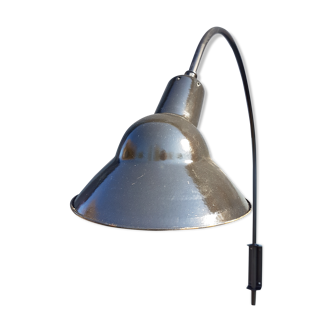 Wall light curve deported enamelled sheet metal Lampshade