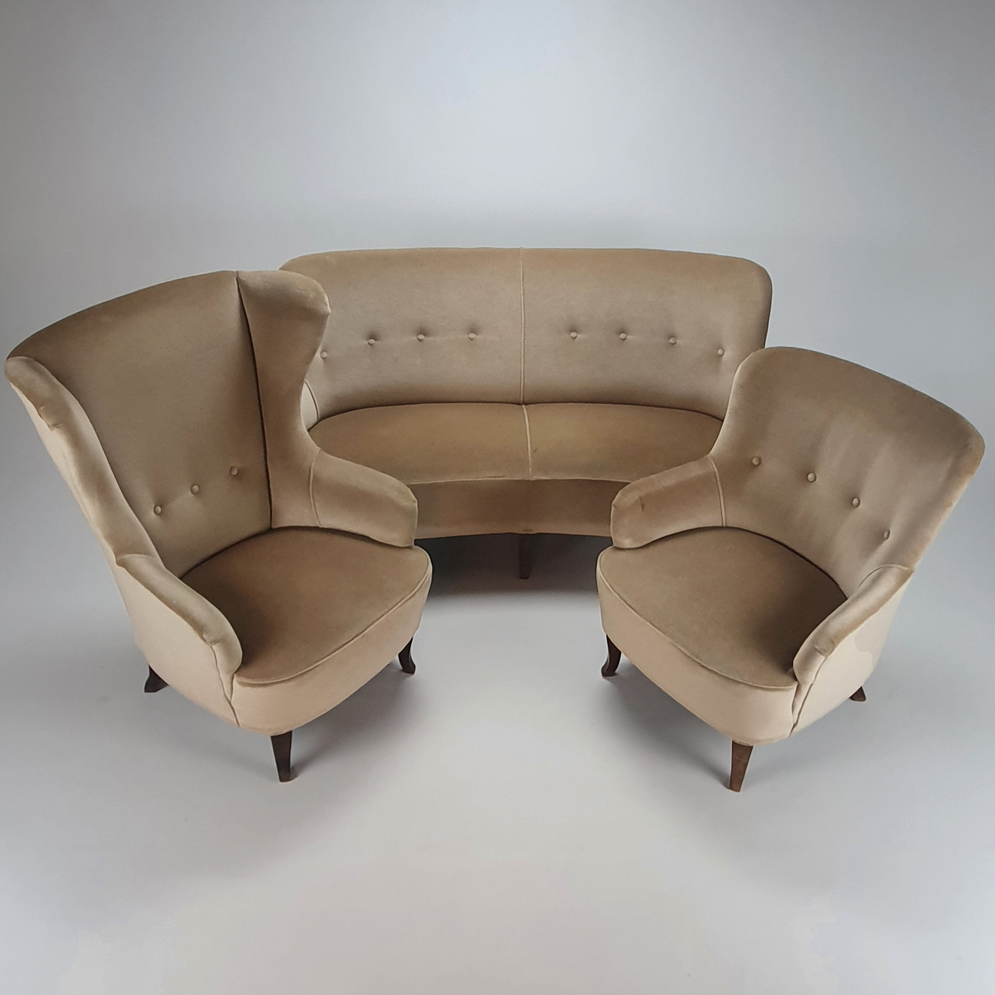 Set of 3 mid century design chairs and sofa, velours, 1950s