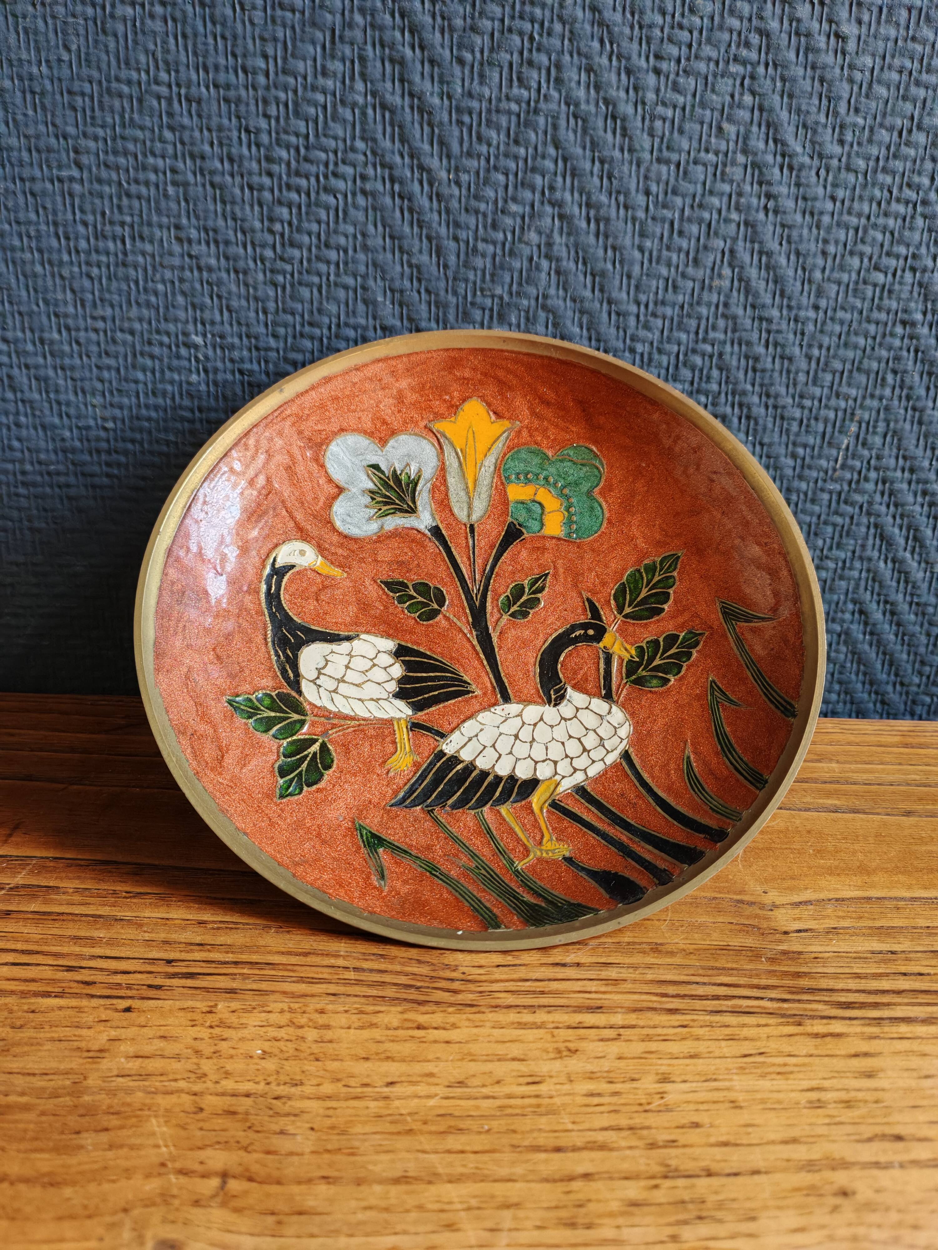 Assiette cloisonnée en laiton émaillé - India