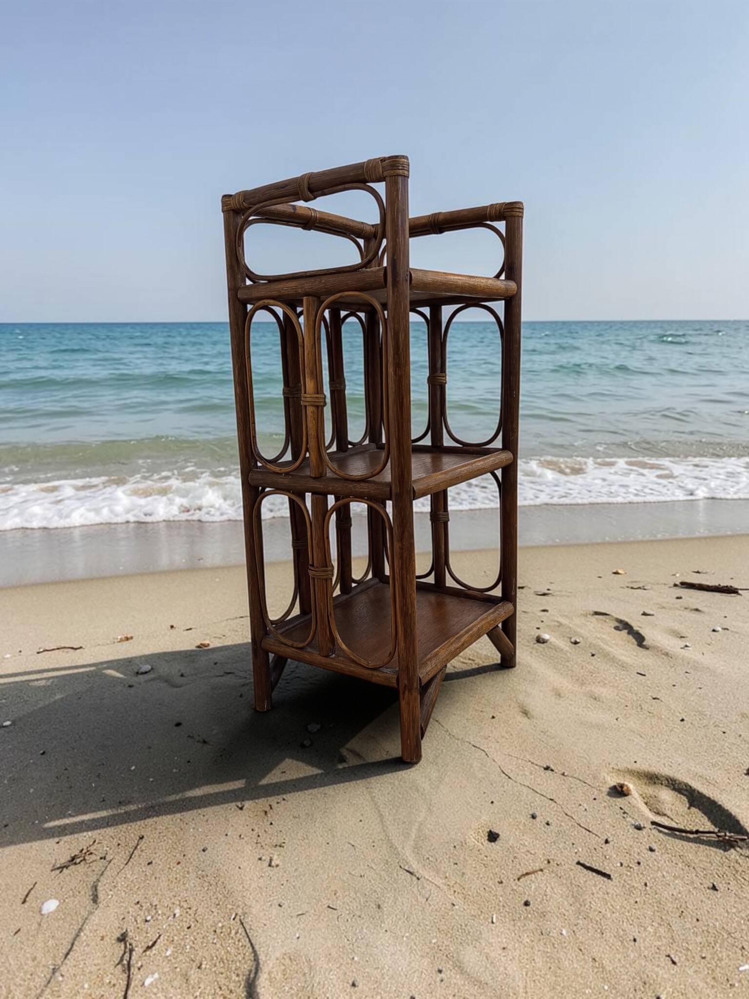 Rattan shelf, occasional.