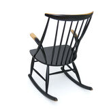 Rocking chair design Illum Wikkelso For Niels Eilersen