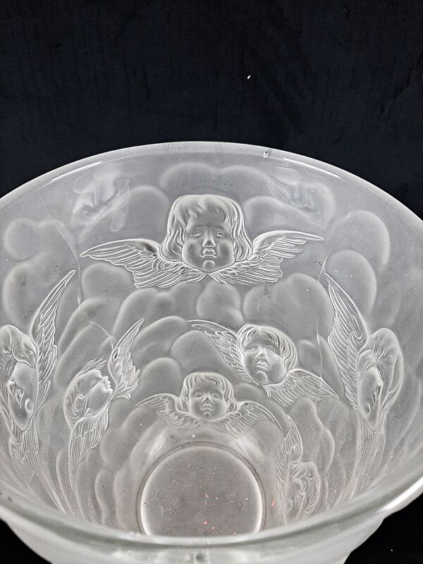 Vase ''Cherubs'' vintage verre pressé
