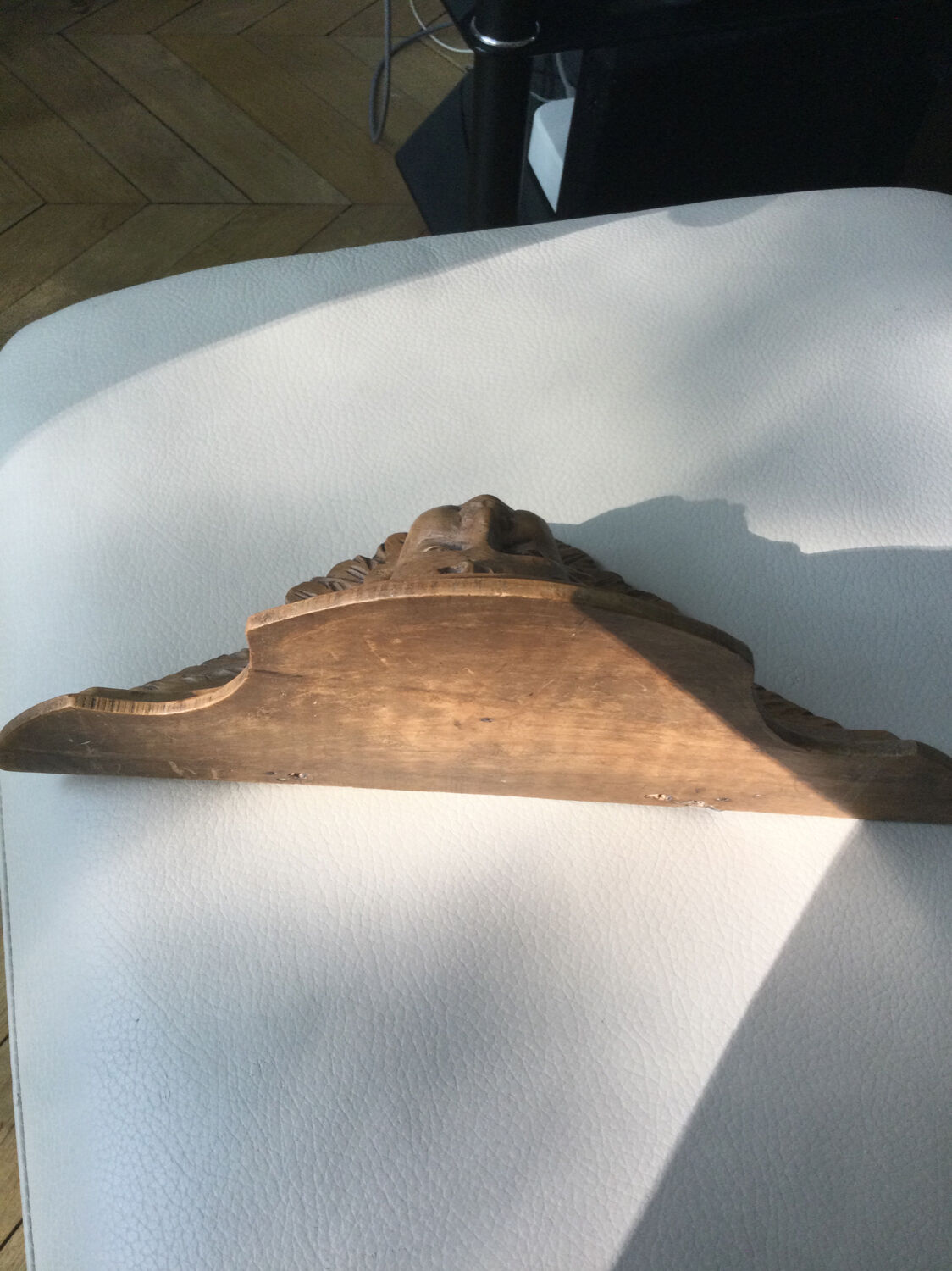 Small shelf / wooden wall lamp / Old Angelot