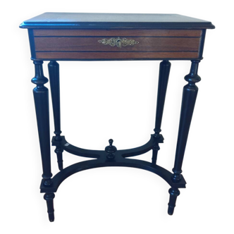 Meuble travailleuse ancienne