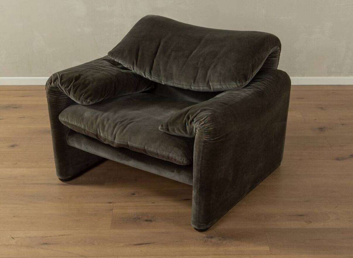 "Fauteuil Maralunga 675"