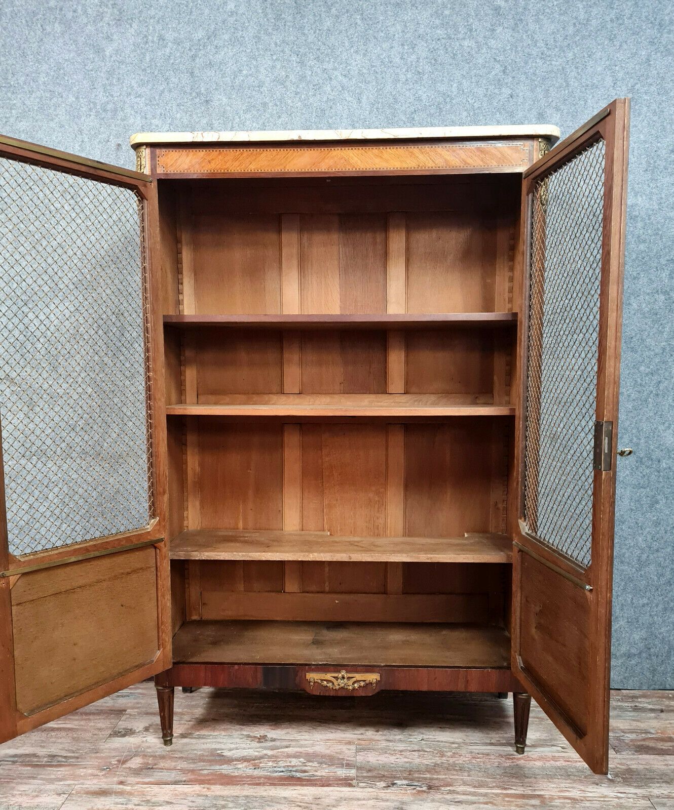 Louis XVI library in precious wood markers around 1850