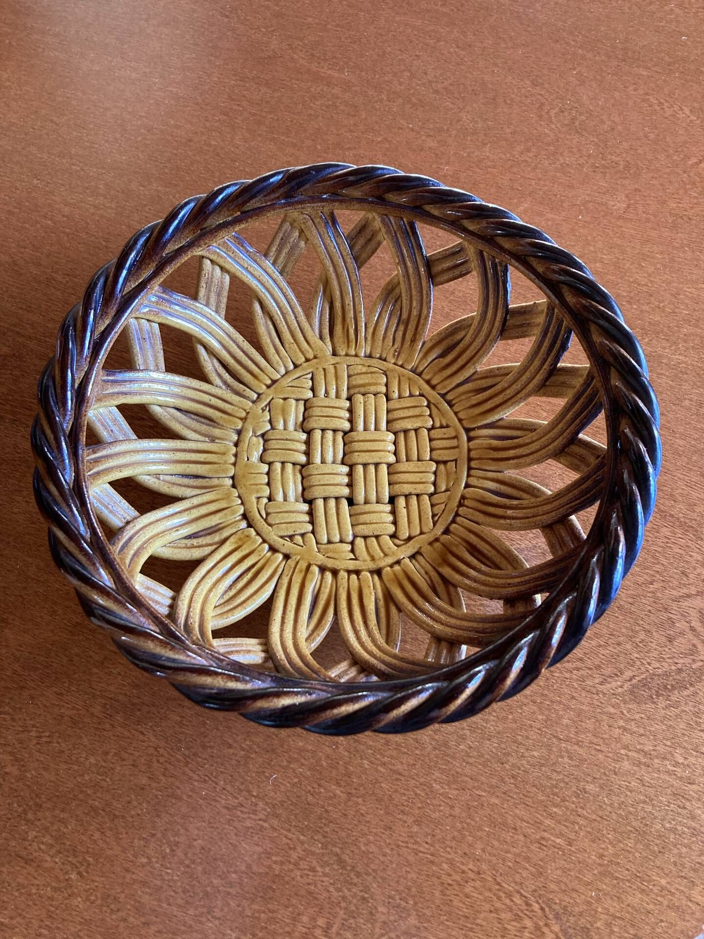 Woven earthenware fruit bowl in the spirit of Vallauris.