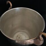 Champagne bucket