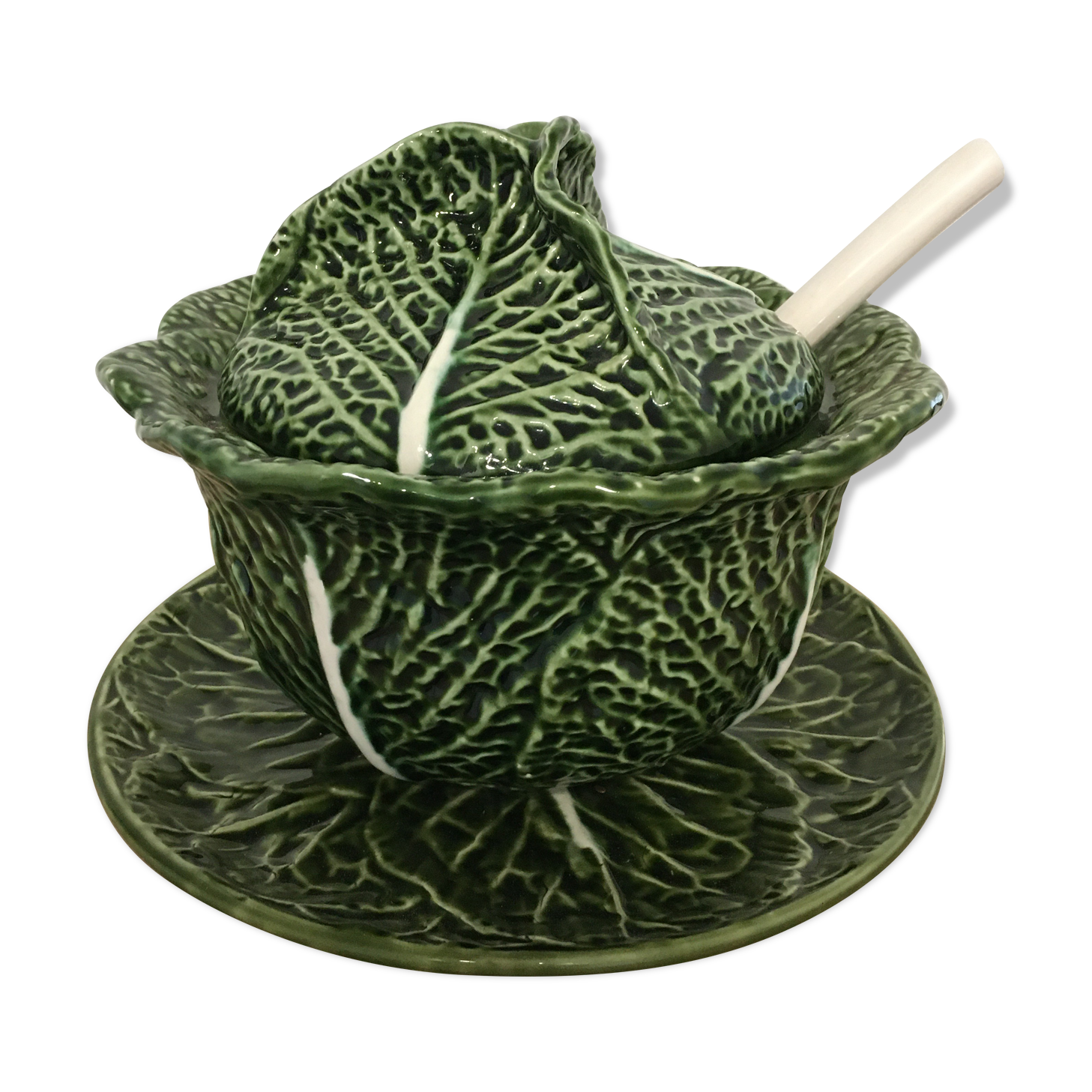 Cabbage-shaped soup bowl